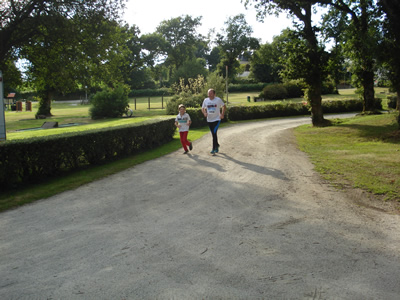 Runners in the Park